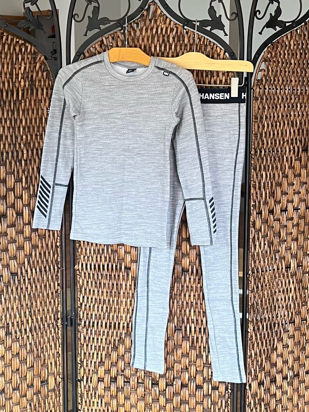 8 Helly Hansen Merino Blend Baselayer Set